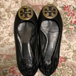 Girls size 5 Tory Burch black leather flats